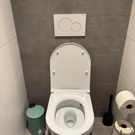 Panorama Apartment *