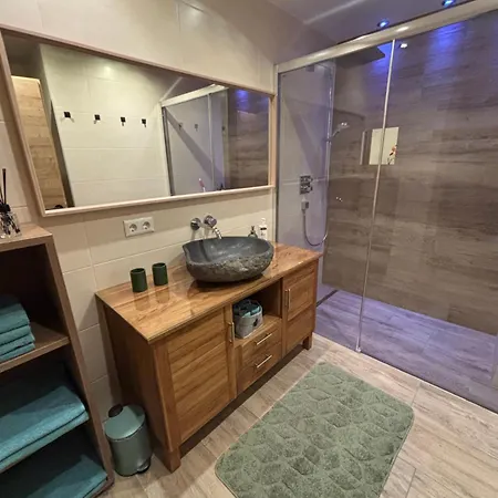 Apartment Panorama *